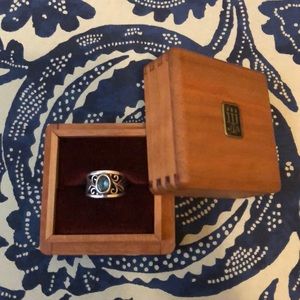 James Avery Sz 6.5 Blue Topaz Ring